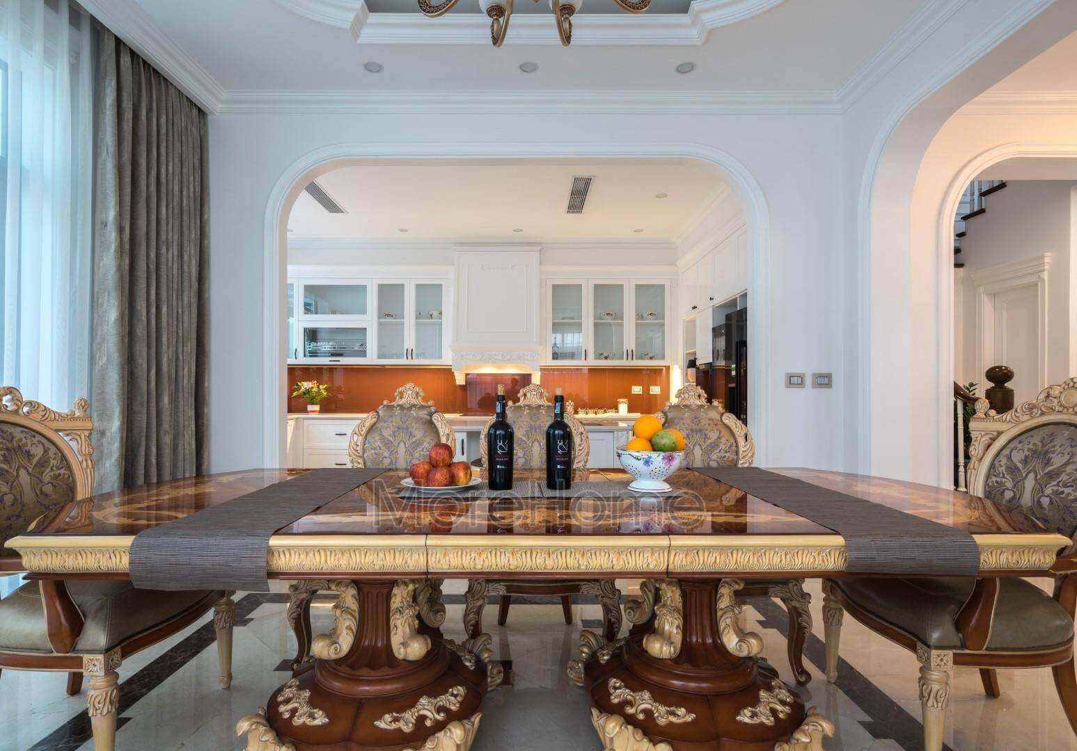 Mẫu bàn ăn tân cổ điển tinh tế và sang trọng