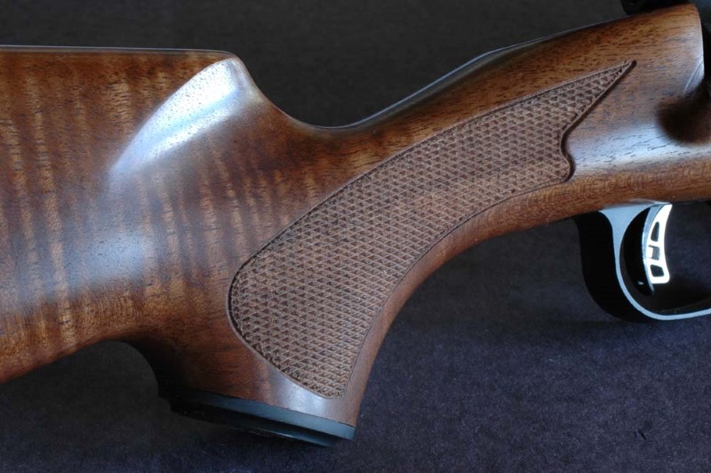 Gỗ óc chó tạo súng ống