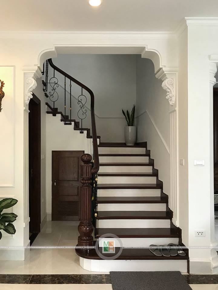 Cửa gỗ óc chó tự nhiên Cửa gỗ óc chó tự nhiên